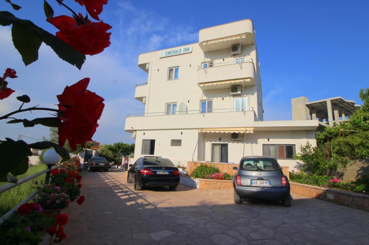 Emerald Inn Ksamil Luaran gambar