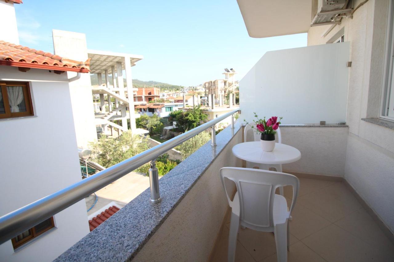 Emerald Inn Ksamil Luaran gambar