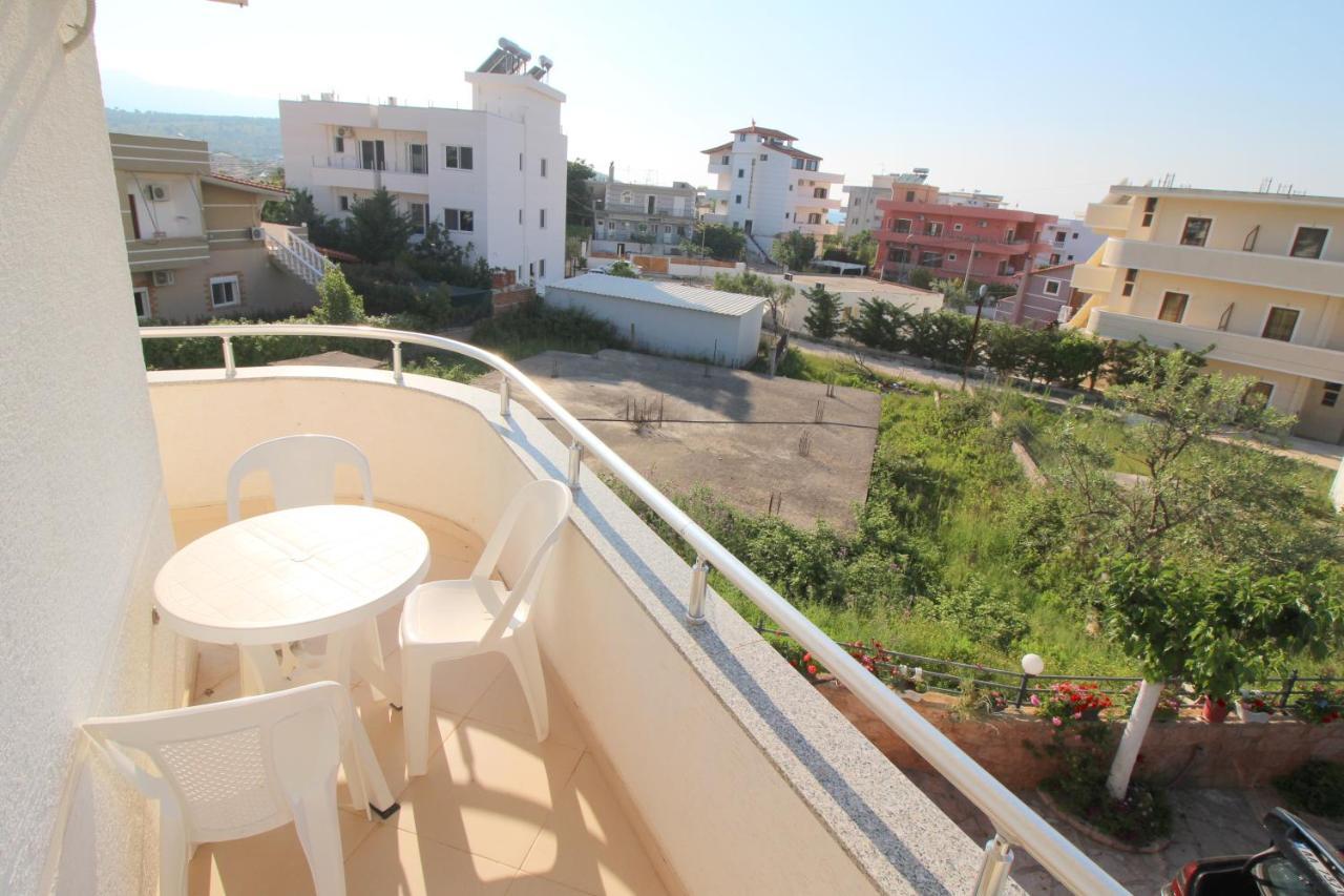 Emerald Inn Ksamil Luaran gambar