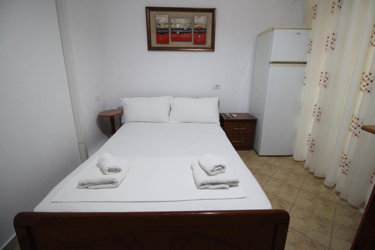 Emerald Inn Ksamil Luaran gambar